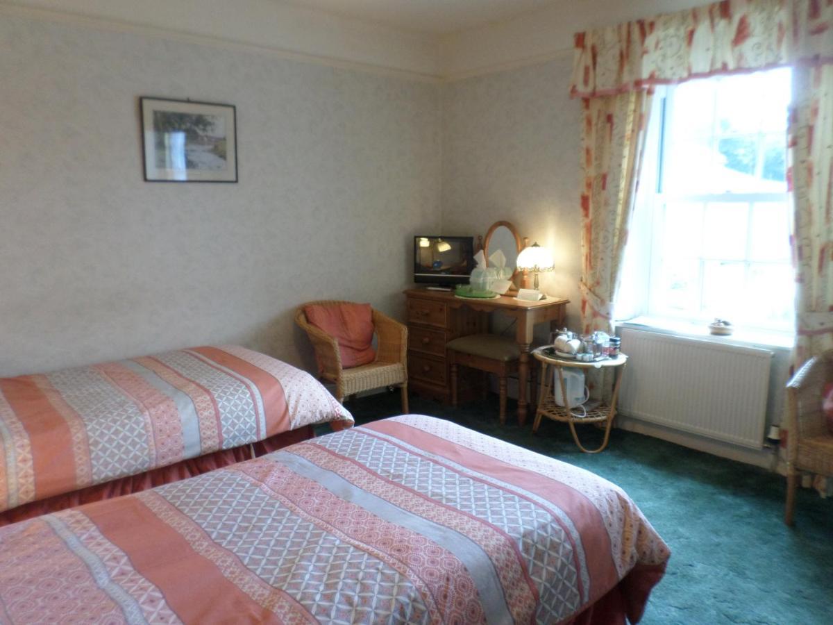 Hullerbank Bed and Breakfast Brampton  Exteriör bild